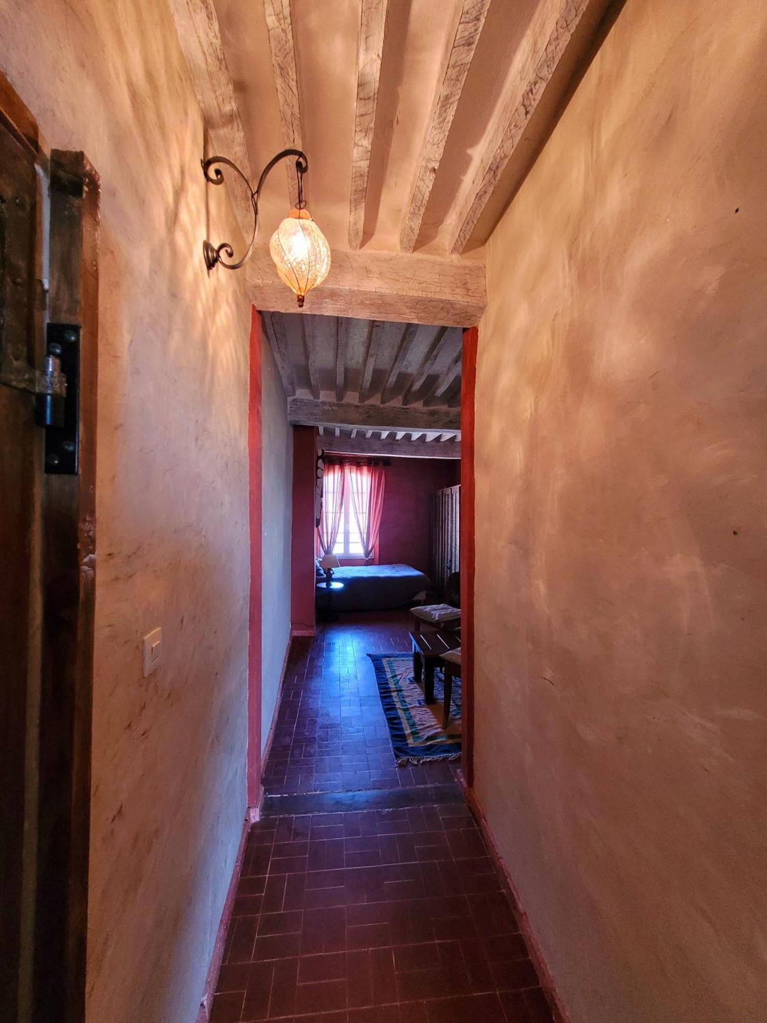 فندق Au Puits De La Fontaine Tavernes الغرفة الصورة