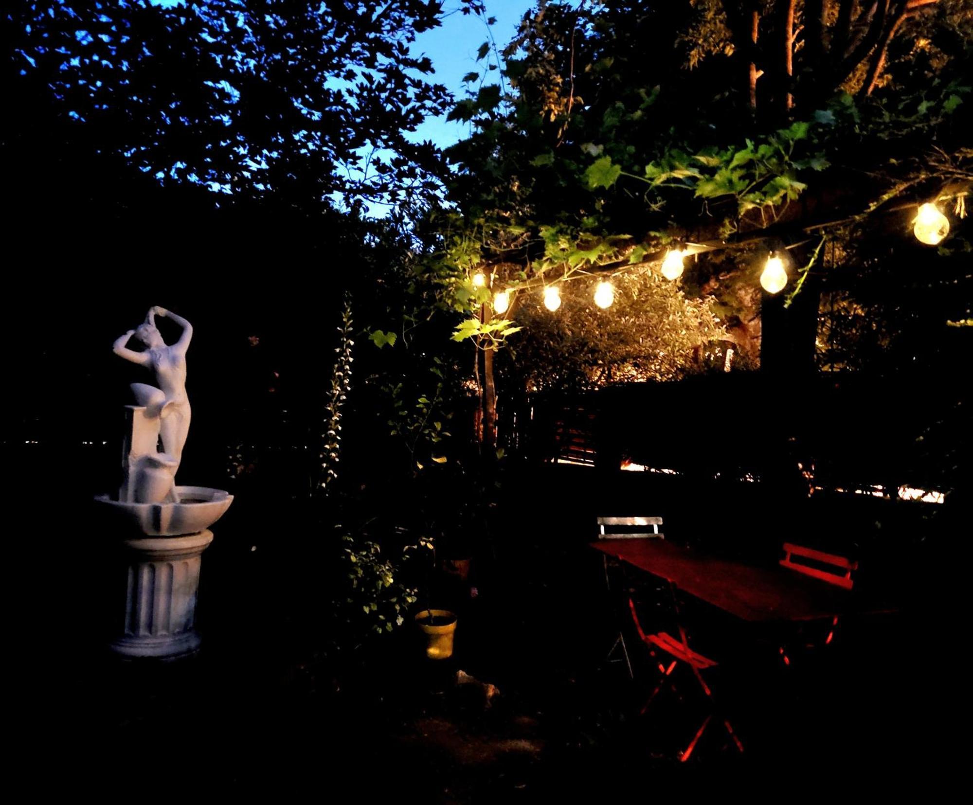 فندق Au Puits De La Fontaine Tavernes المظهر الخارجي الصورة