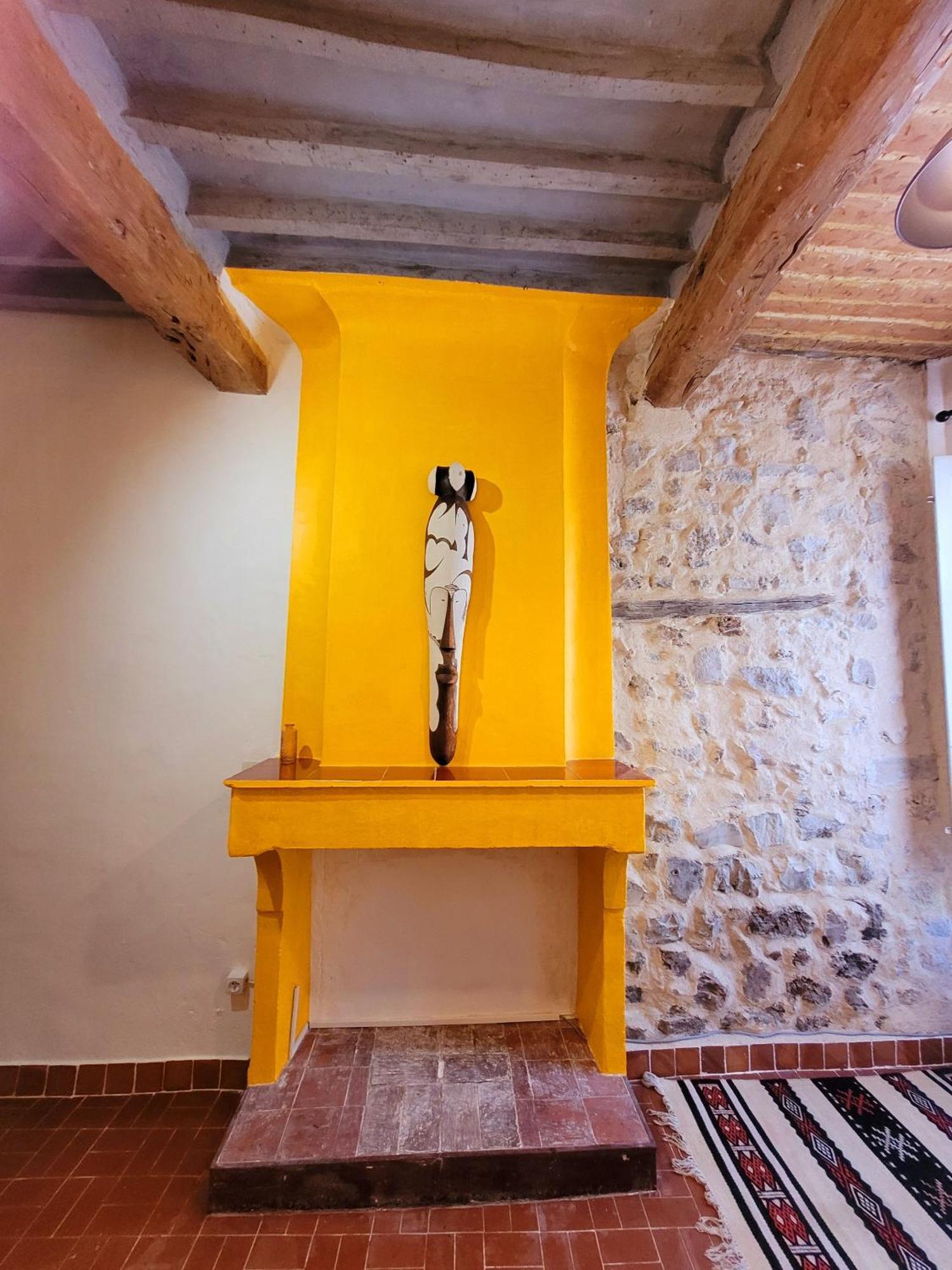 فندق Au Puits De La Fontaine Tavernes الغرفة الصورة